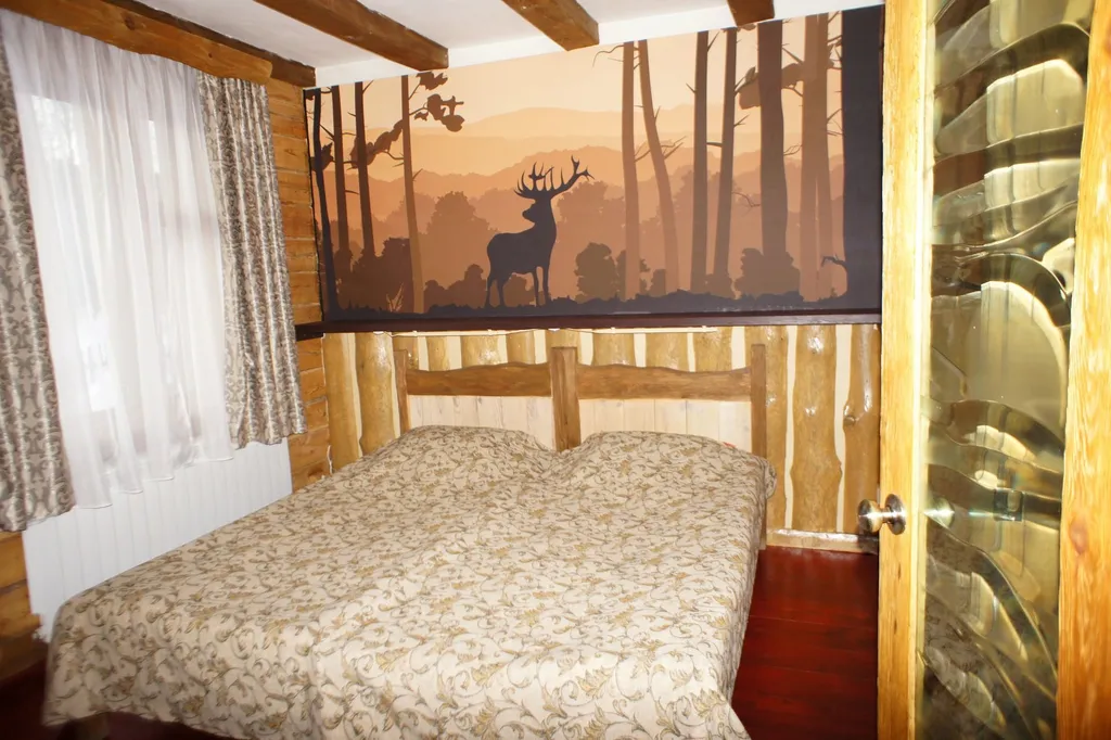 Уютный дом с камином на байкале