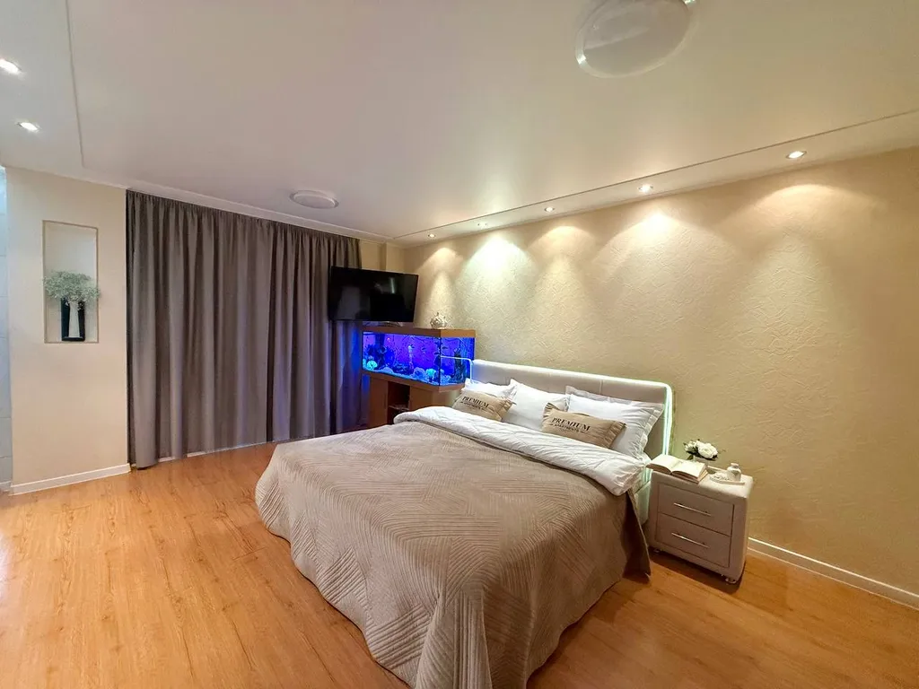 Апартаменты с аквариумом и видом на парк