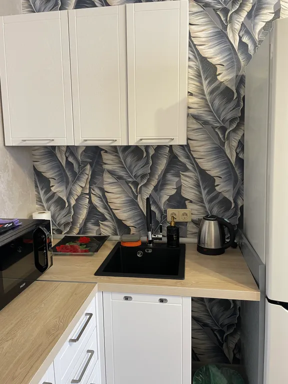 Квартира-студия с новым ремонтом и мебелью в самом удобном районе