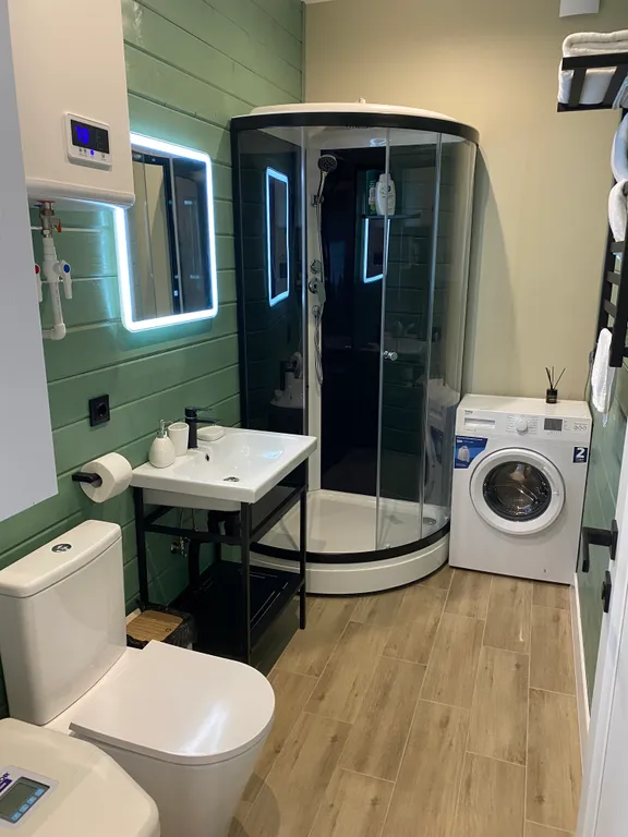 Гостевой дом с новым дизайнерским ремонтом и мебелью