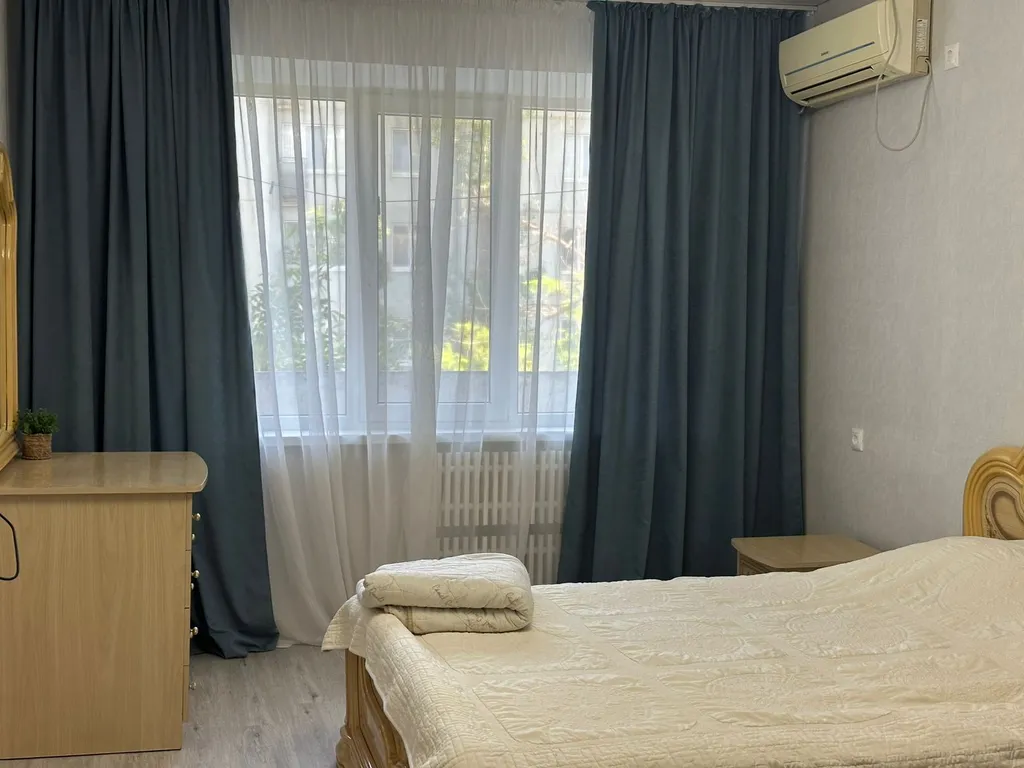 Квартира 1-комнатная Квартира — Элиста