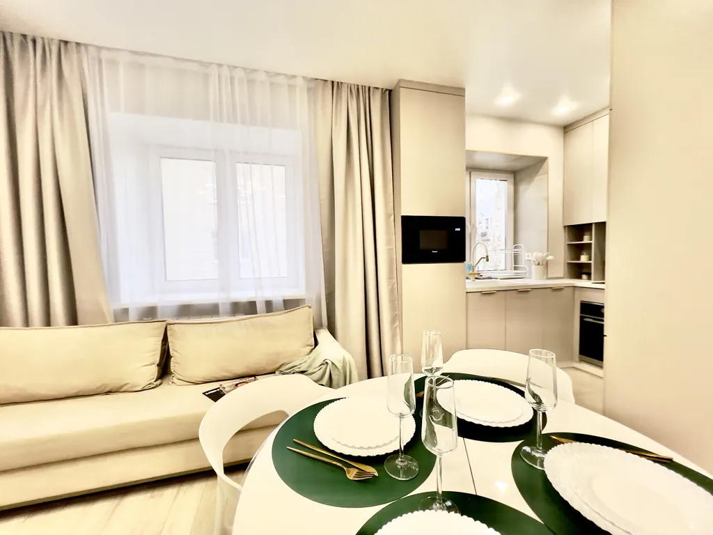 Апартаменты на Тюменском Арбате с видом на Бульвар Дзержинского