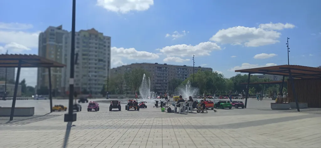 Просторная двушка в центре, парк во дворе дома