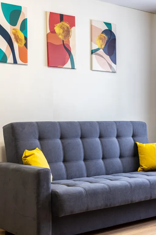 Уютная светлая современная квартира