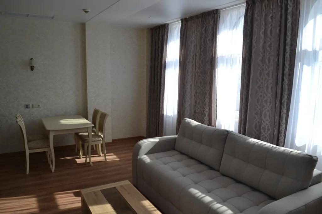 Приятные 2-х комнатные апартаменты возле моря