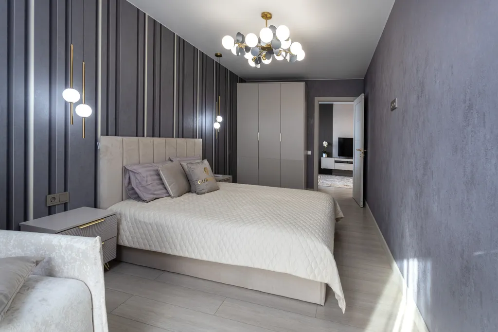 Дизайнерская трёххкомнатная квартира с панорамным видом Смоленска