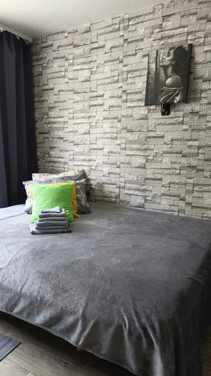 Студия в ритме морского города около Золотого моста