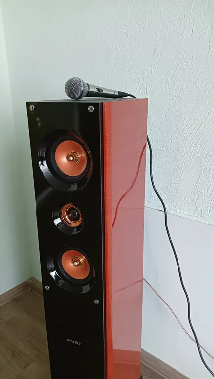 Коттедж с зимним садом и бассейном