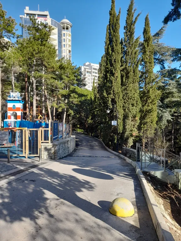 Уютный апартамент в ЖК Зазеркалье Ялта Приморский парк