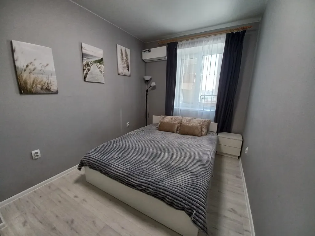 Квартира Просторная уютная 2 - комнатная квартира в новом доме — Элиста