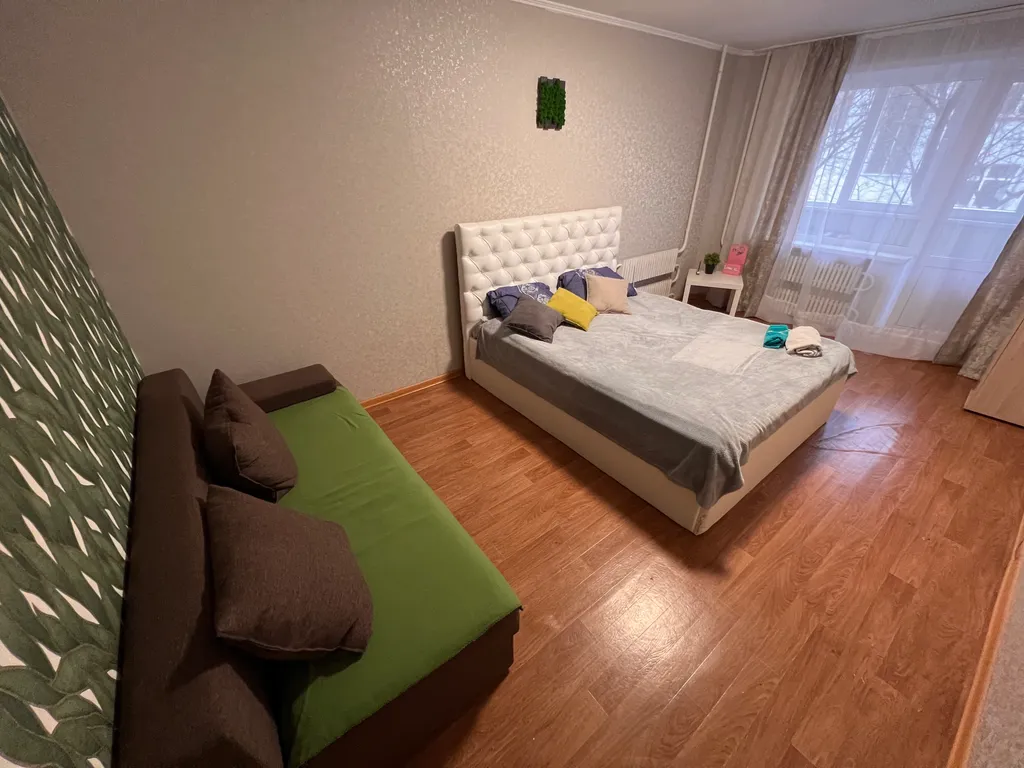 Апартаменты на Буденного 12. 2+2 (до 4 гостей)