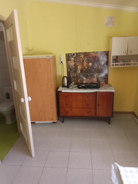 Комната в одноэтажном домике с отдельным входом