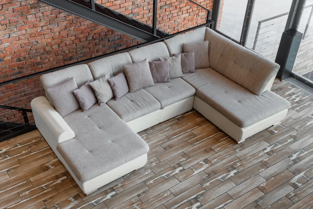 Загородная вилла с бассейном