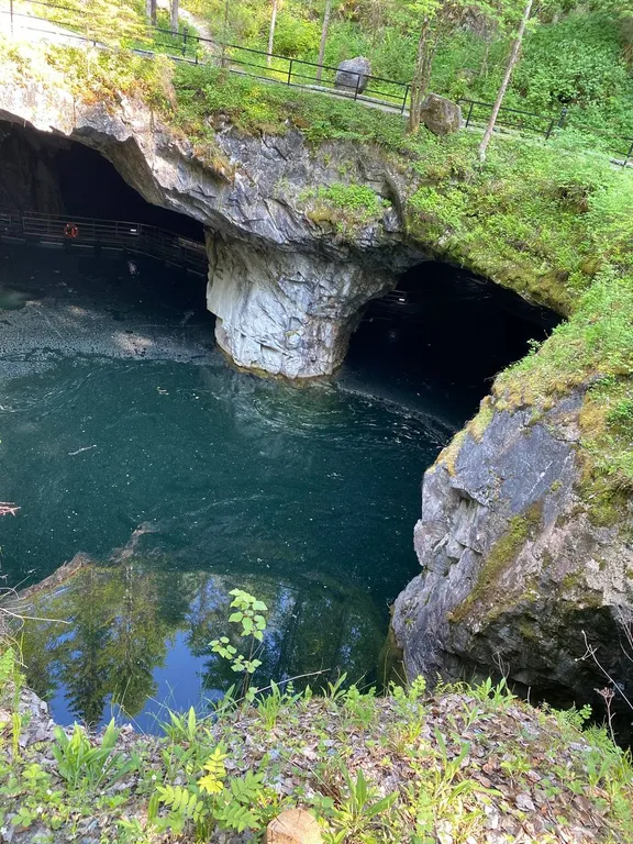 Двухэтажный дом с жаркой сауной у Ладожского озера