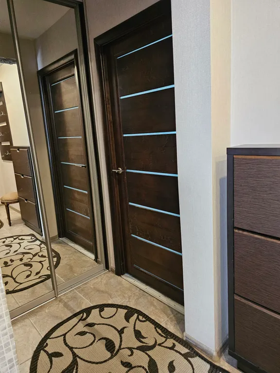 Уютная двухкомнатная квартира недалеко от центра города