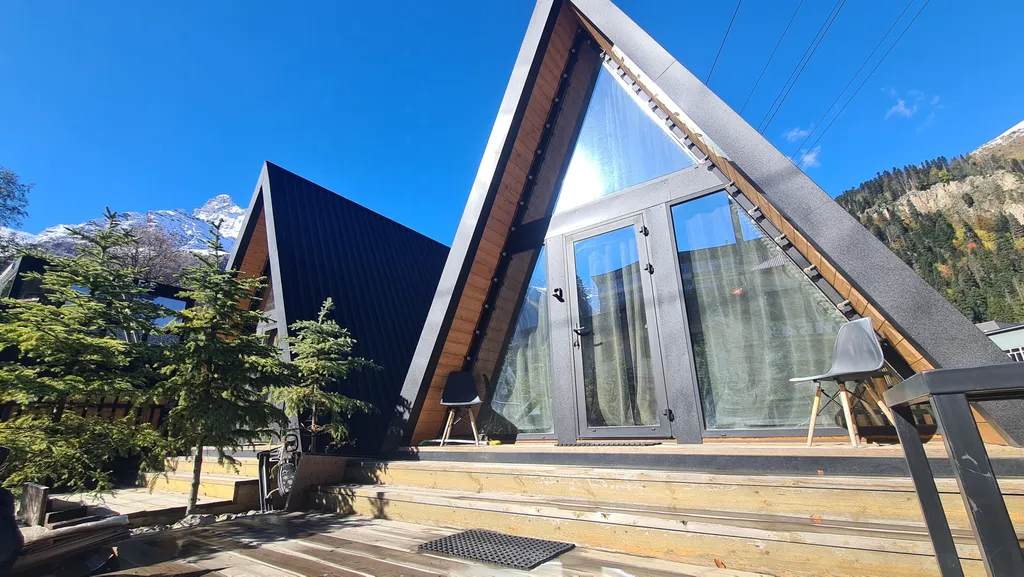 Коттедж 2-комнатный Дом — аренда посуточно в Домбай