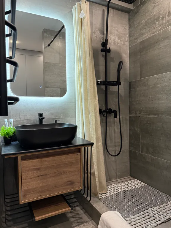 Дизайнерская квартира в центре курортной зоны