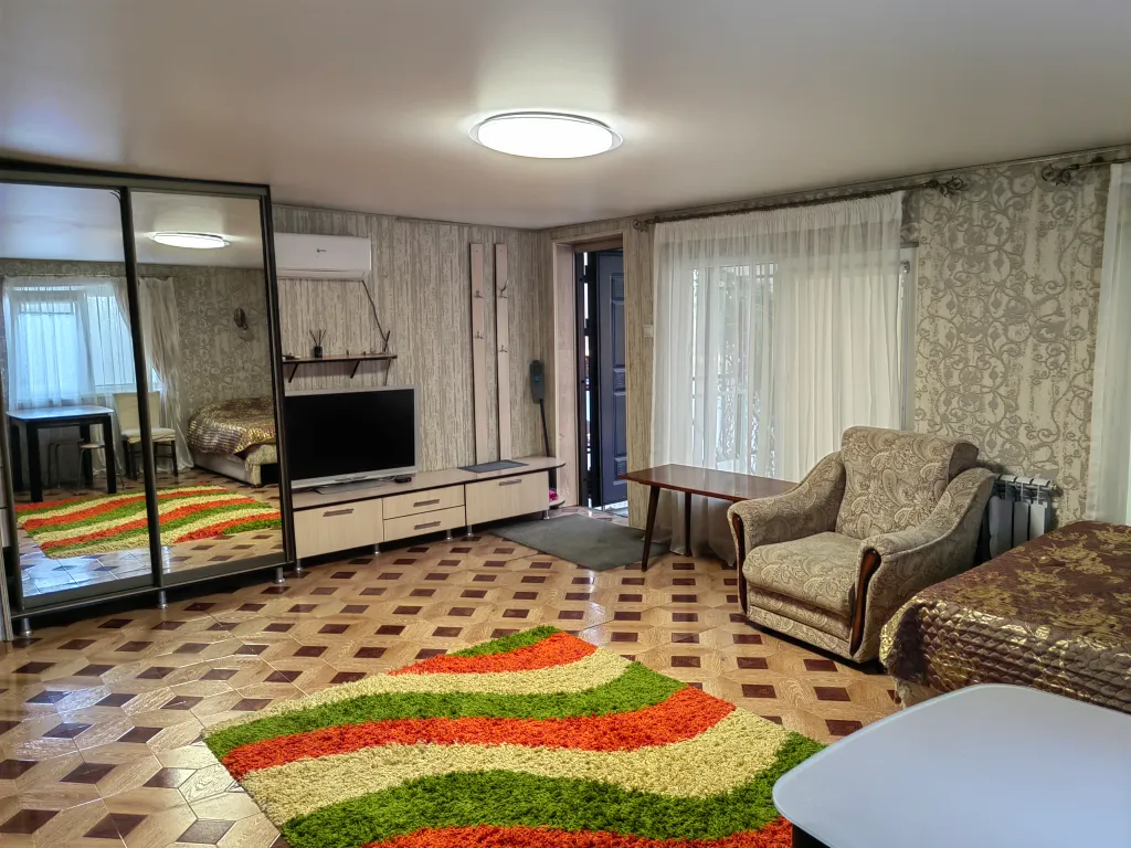 2-х комнатной квартира в центре Небуга