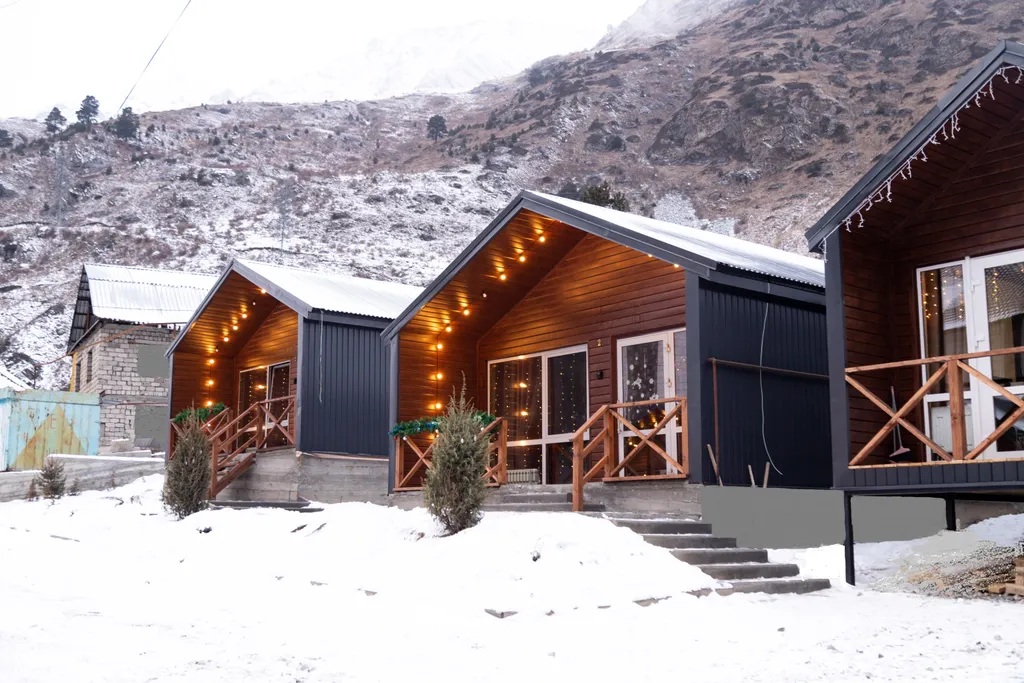 База отдыха с видом на горы в Приэльбрусье