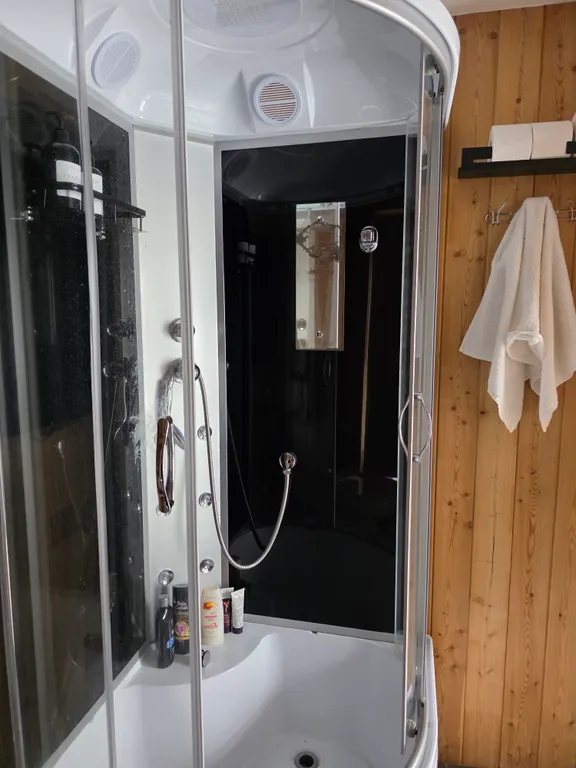 Двухэтажный домик