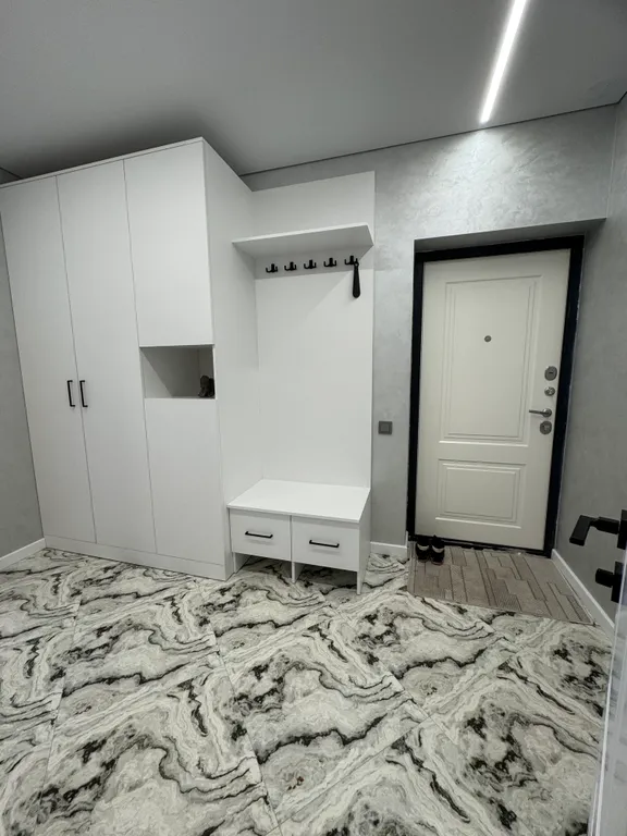 Квартира с дизайнерским ремонтом и видом на горы