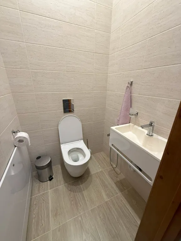 Новый уютный дом с баней у леса