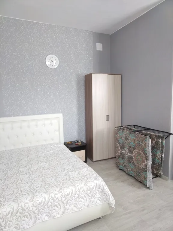 Однакомнатная квартира с новым ремонтом на Горгазе