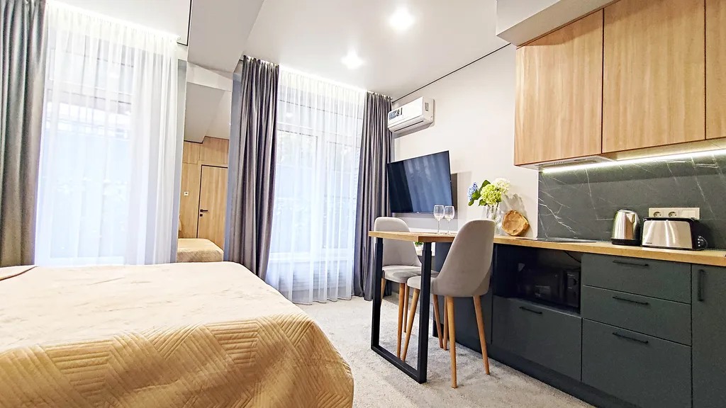 Центр. Студия+бассейн и сауна