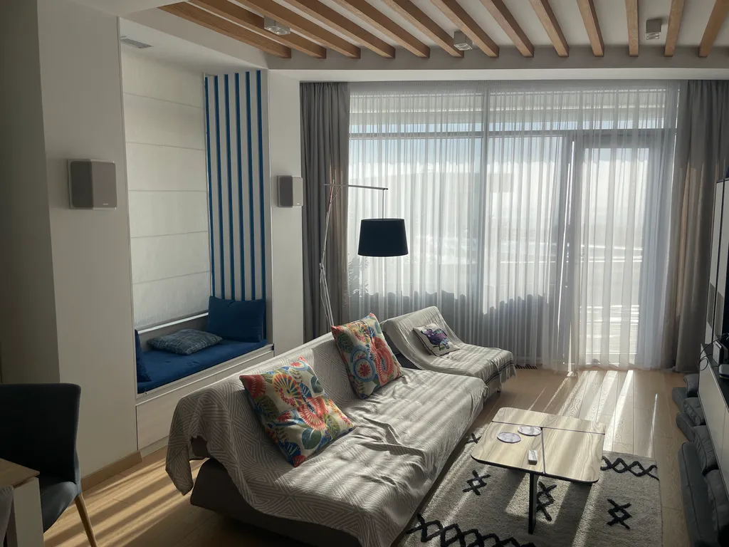 Апартаменты с видом на море и горы