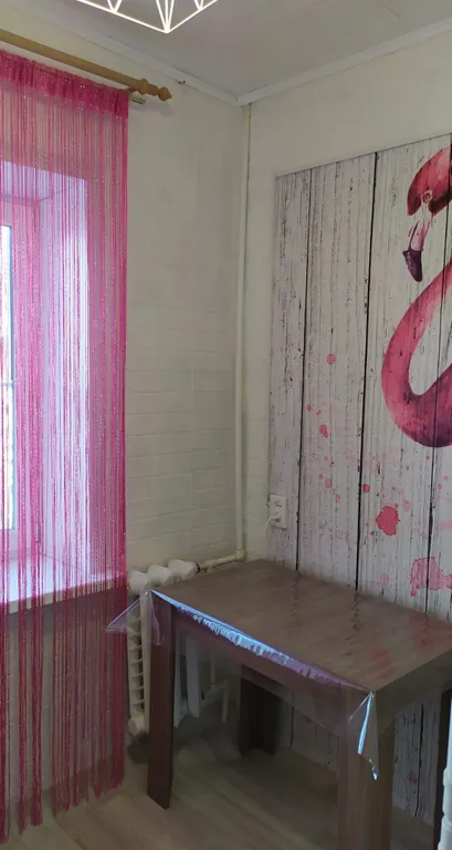 Квартира на площади