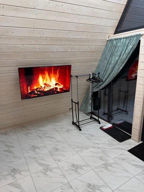 Уютный дом рядом с лесом и речкой