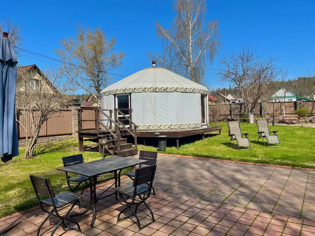 Усадьба Золотой лев