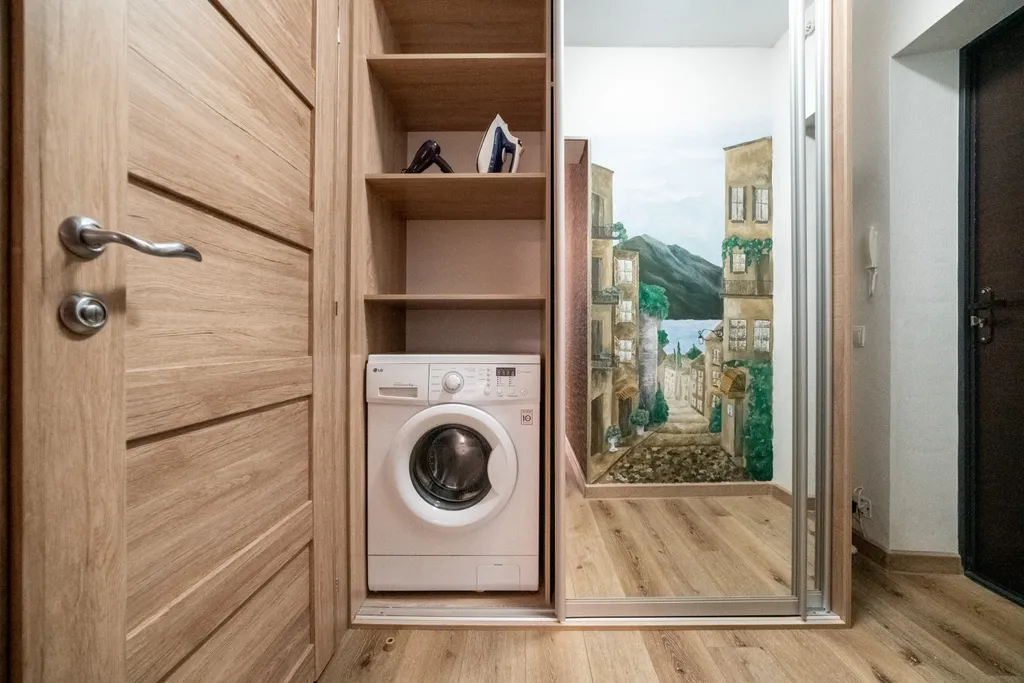 Квартира Квартира-студия "Венеция" напротив ТРЦ Планета — Красноярск