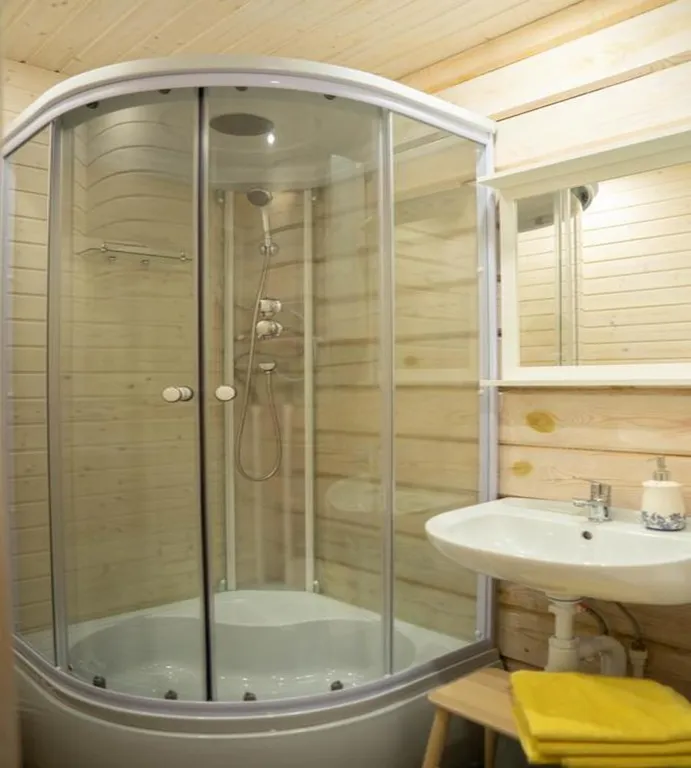 Коттедж Дом на новогодние каникулы + баня — им. Морозова