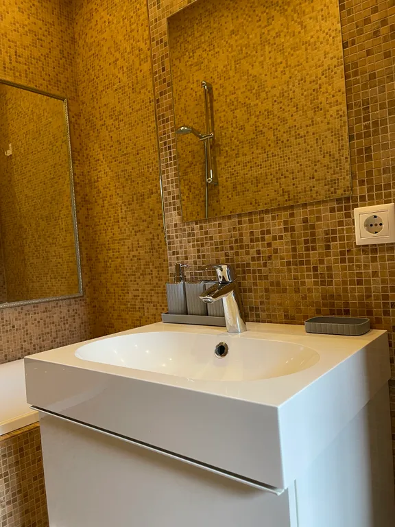 Уютный дом с баней, чаном и видом на горы