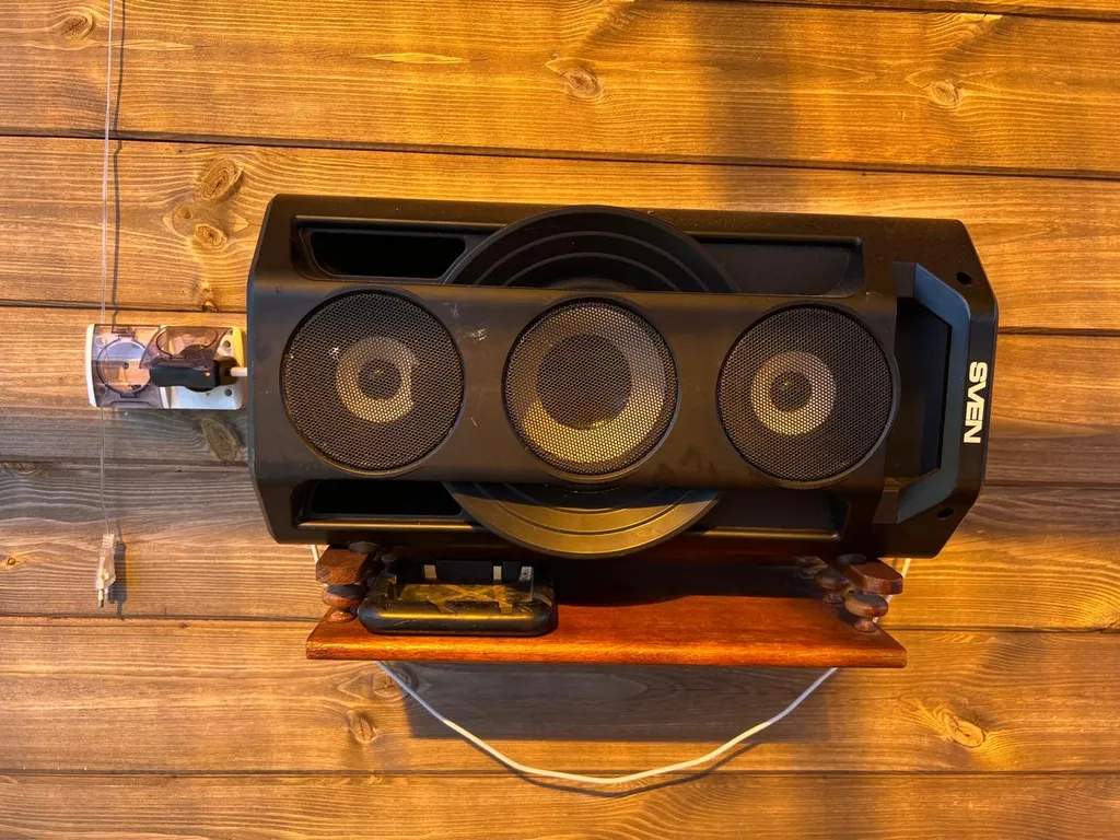 Дом с баней на берегу озера