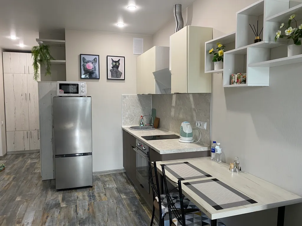 Большая светлая студия в новом доме, удобное бесконтактное заселение