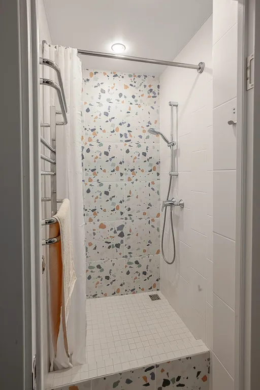 Квартира Квартира Жёлтая студия, оригинальный доступ в санузел — Волгоград