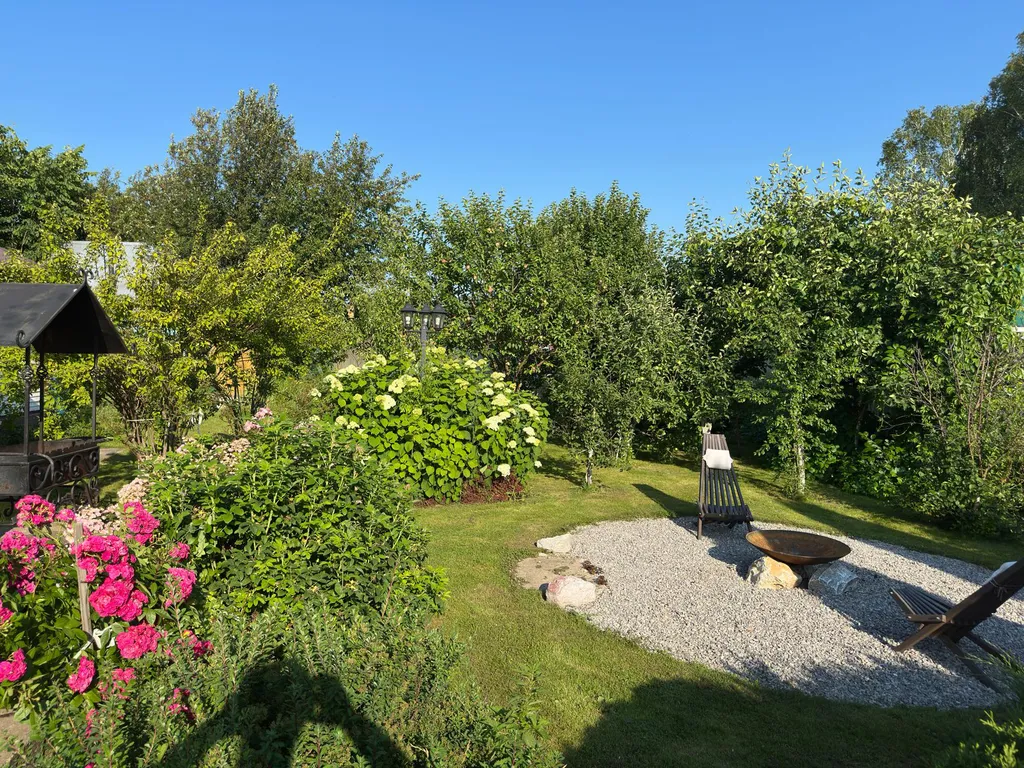 Уютный дом в живописном селе