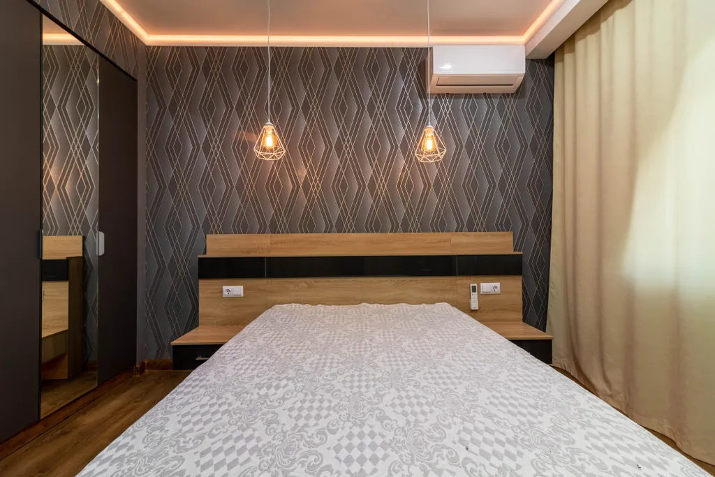 Двухкомнатная апартаменты   с теплым бассейном  у моря.