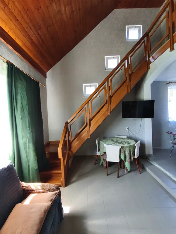 Коттедж Дом с бассейном и баней — Кроянское