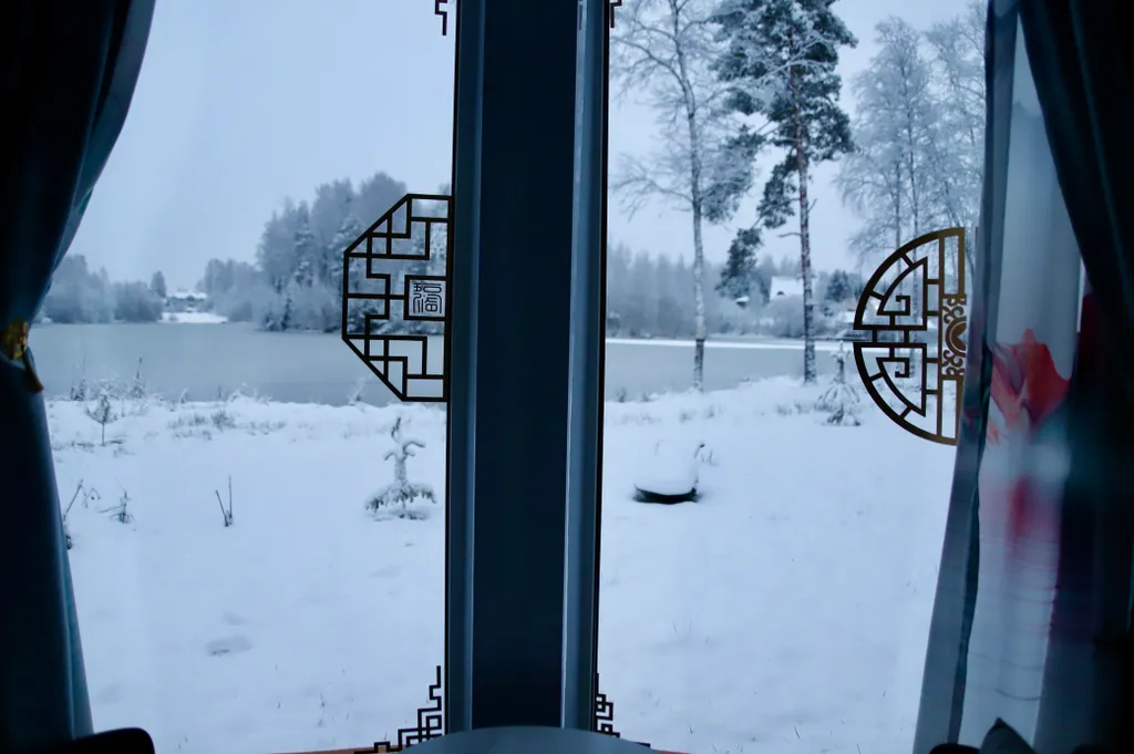 База отдыха Хэйлун Дом №6 Санья вид на озера