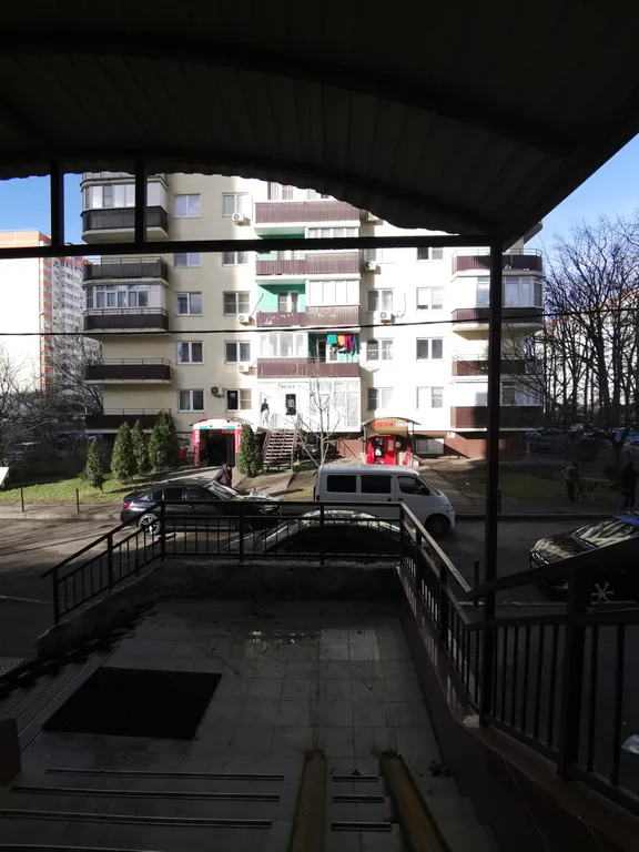 Трёшечка недалеко от парка и стадиона Краснодар