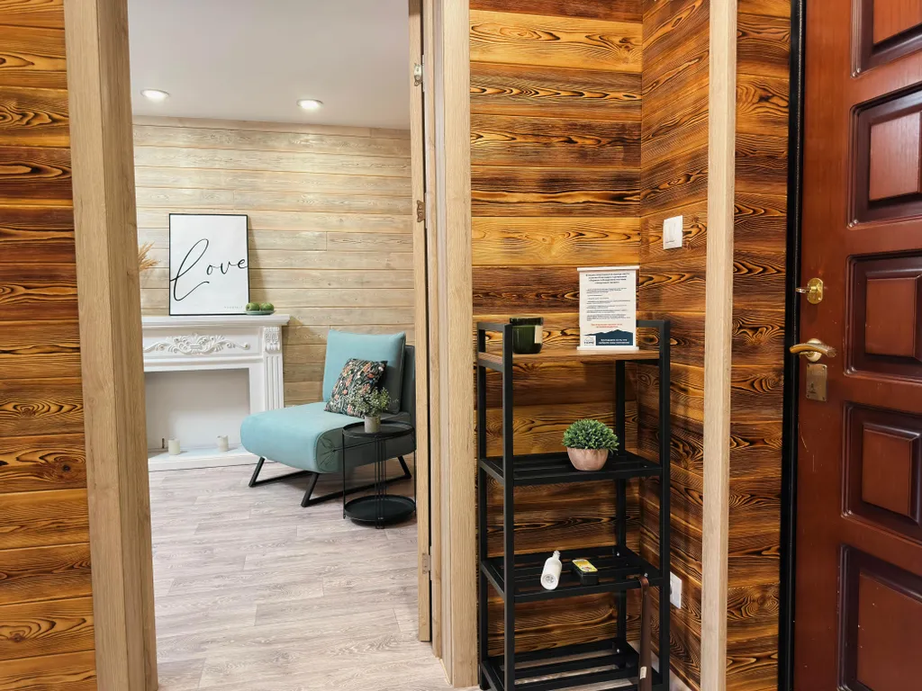 Квартира с видом на историческую часть города, церковь, озеро