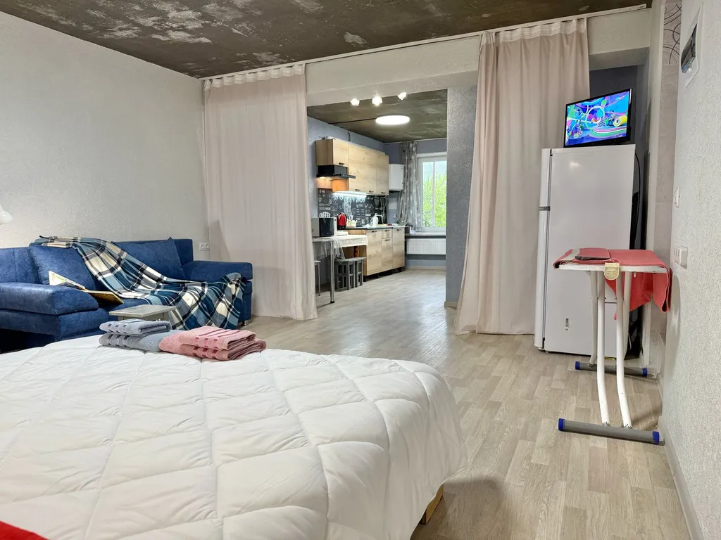 Квартира Новая студия в тихом местечке, зелень, пенье птиц, горы и море — Варваровка