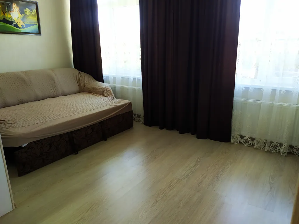 4-комнатный Дом