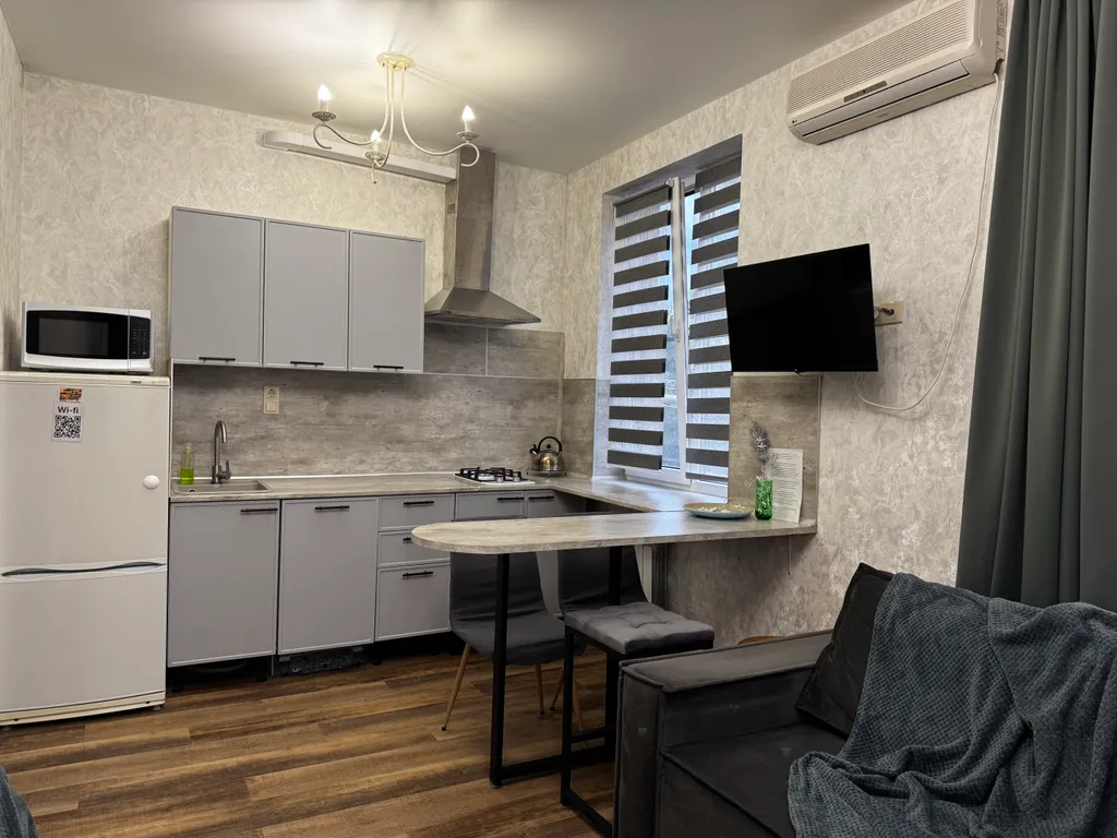 Апартамент с кухней в частном доме в 300 м от набережной