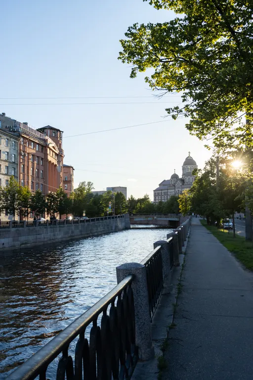 Утро на Петроградке с Точно Ключи