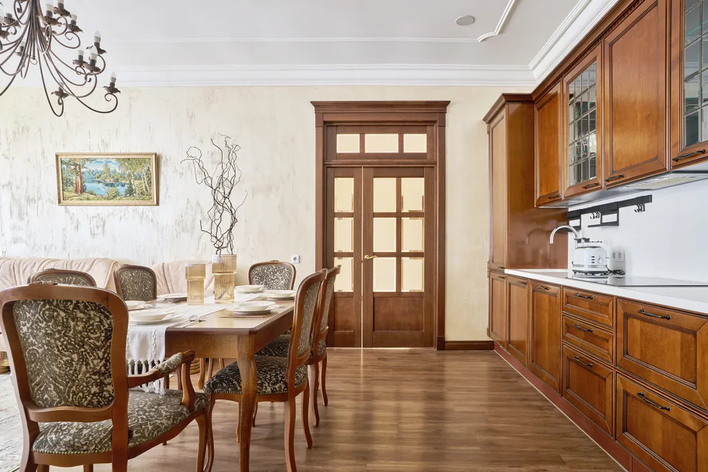 Квартира 4-комнатная квартира на Арбате в тихом месте, центр Москвы — Москва