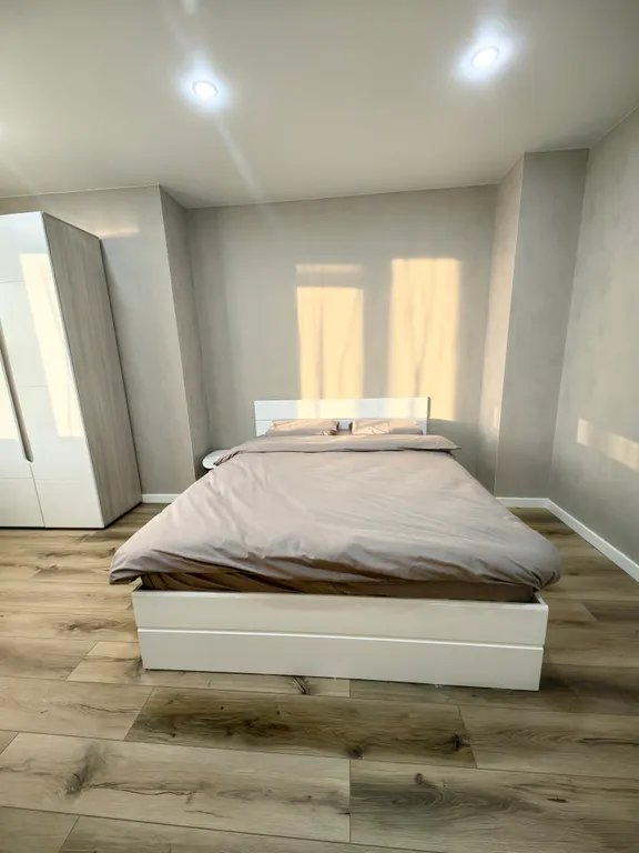 Евро 3х комнатная квартира рядом с площадью Победы и Горным воздух 5ми